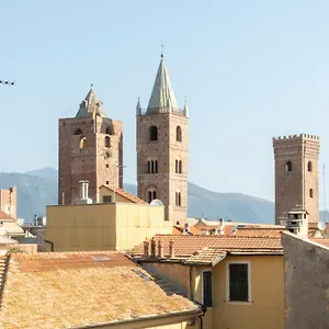 Palazzo Oddo Affittacamere Albenga