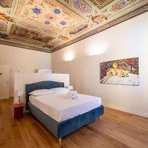Residenza D'epoca Palazzo Salviati Quaratesi , Florence Italy